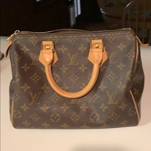 Louis Vuitton speedy 25